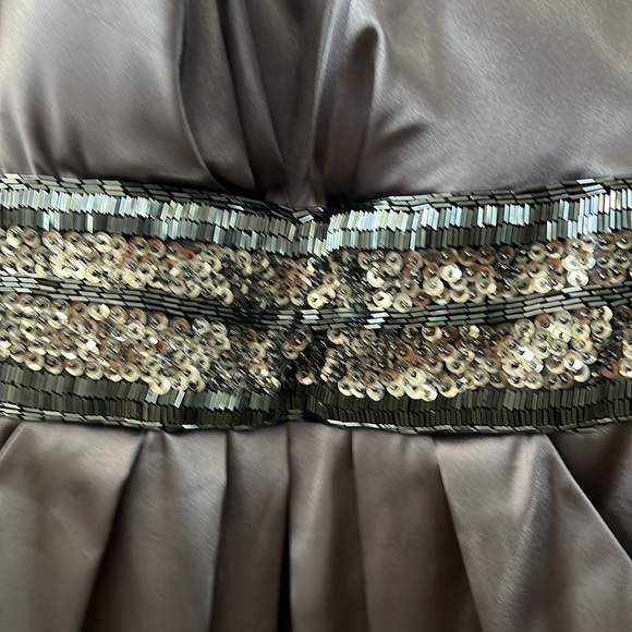 Halter Dress 97% Polyester, 3%spandex , perfect for your all your parties. - Picture 2 of 6